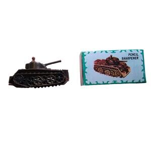 Die-Cast Military Tank Figural Pencil Sharpener In Original Box Hong Kong UNUSED